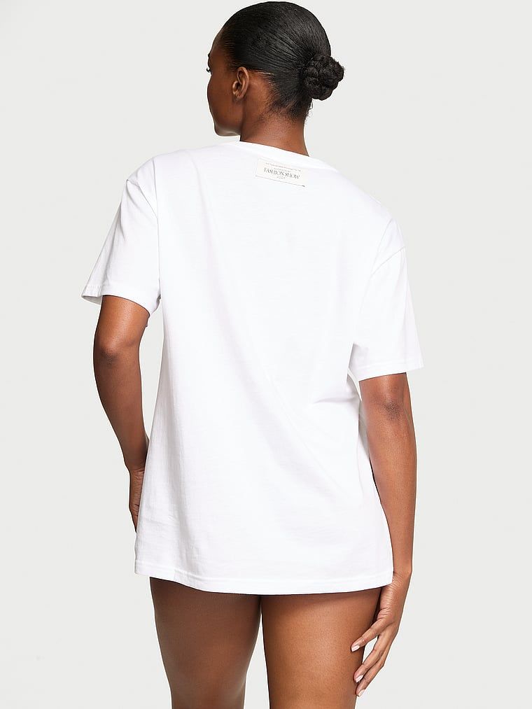 T-shirt bawełniany oversize VSFS 2025. Produkt ma kolor biały i pochodzi z kolekcji Angel Essentials. 