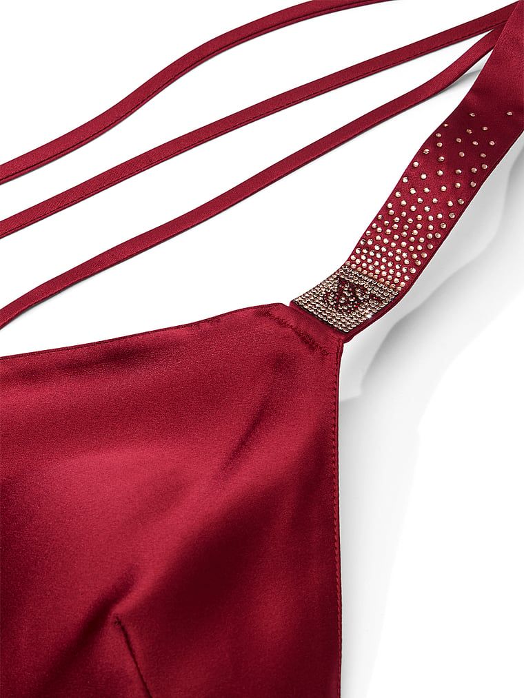 Koszulka nocna satynowa z błyszczącymi ramiączkami Scattered Shine Strap Slip. Produkt ma kolor czerwony i pochodzi z kolekcji Victoria's Secret. 