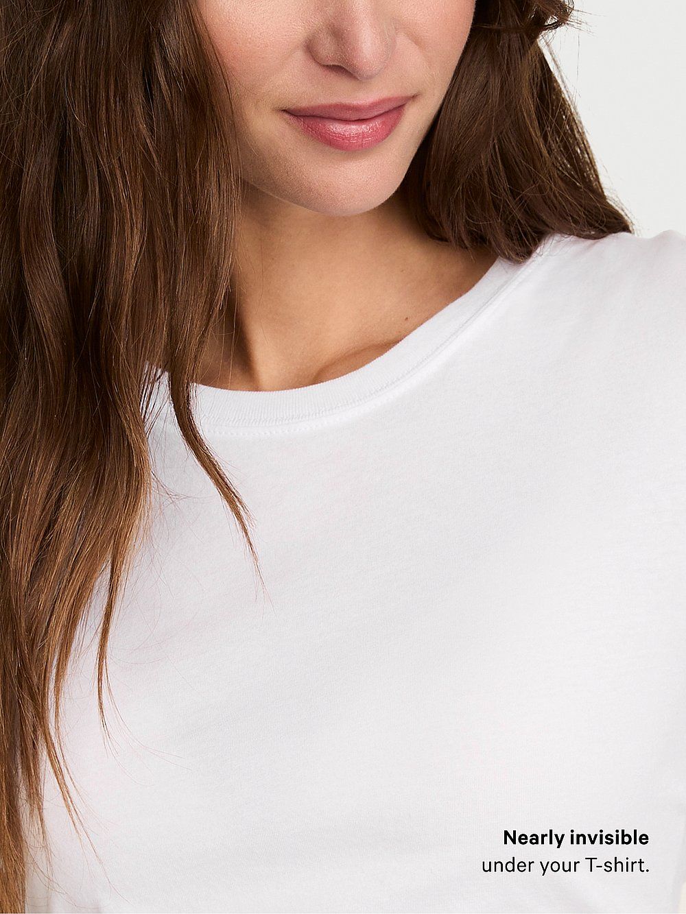 Biustonosz lekko usztywniany CoolBra Demi. Produkt ma kolor zielony i pochodzi z kolekcji T-shirt. 