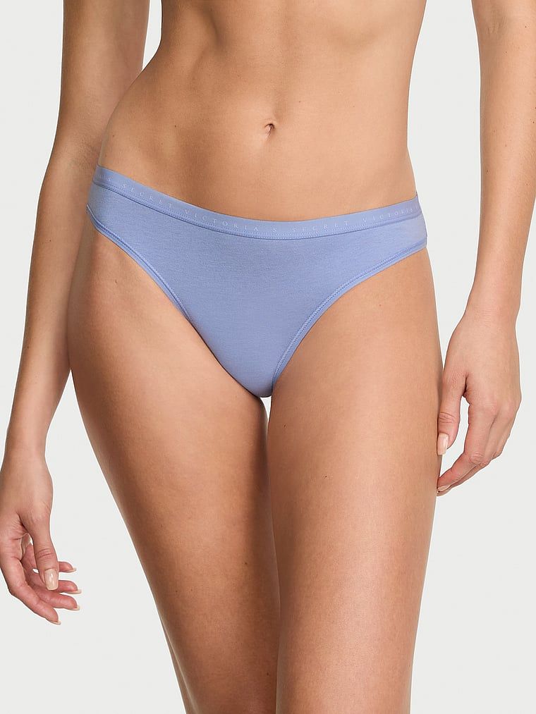 Majtki bawełniane Bikini. Produkt ma kolor purpurowy i pochodzi z kolekcji Victoria's Secret. 