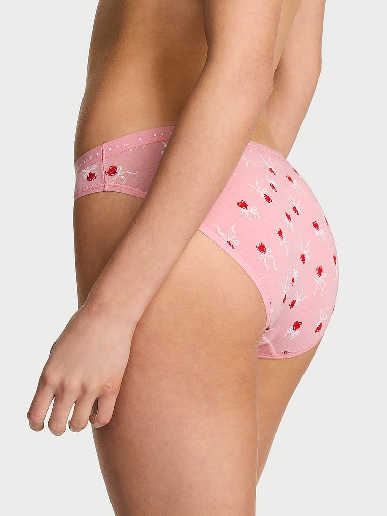 Majtki bawełniane Bikini. Produkt jest wzorzysty i pochodzi z kolekcji Victoria's Secret. 