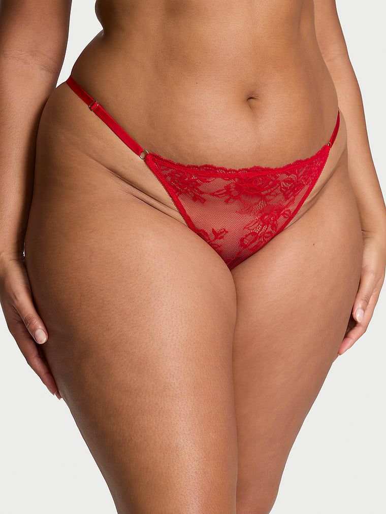 Stringi koronkowe z regulowanymi paskami Rose Lace V-String. Produkt ma kolor czerwony i pochodzi z kolekcji Very Sexy. 
