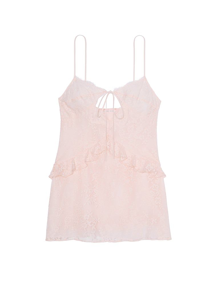 Sukienka koronkowa mini Dare to Dream. Produkt ma kolor różowy i pochodzi z kolekcji Victoria's Secret. 
