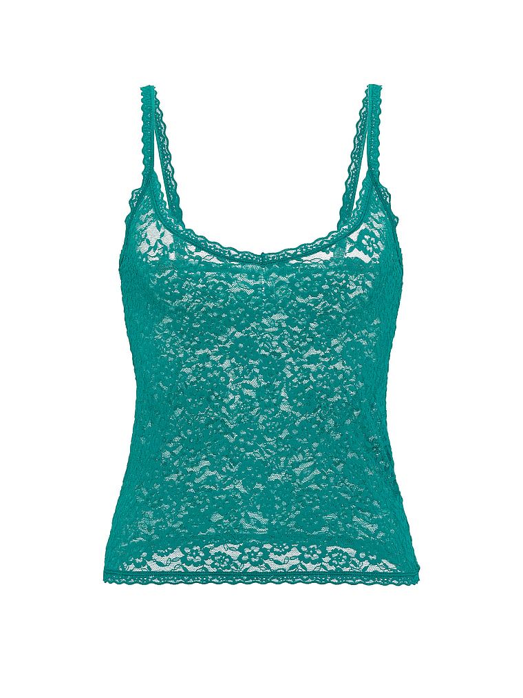 Top koronkowy na cienkich ramiączkach Cami. Produkt ma kolor niebieski i pochodzi z kolekcji Victoria's Secret. 