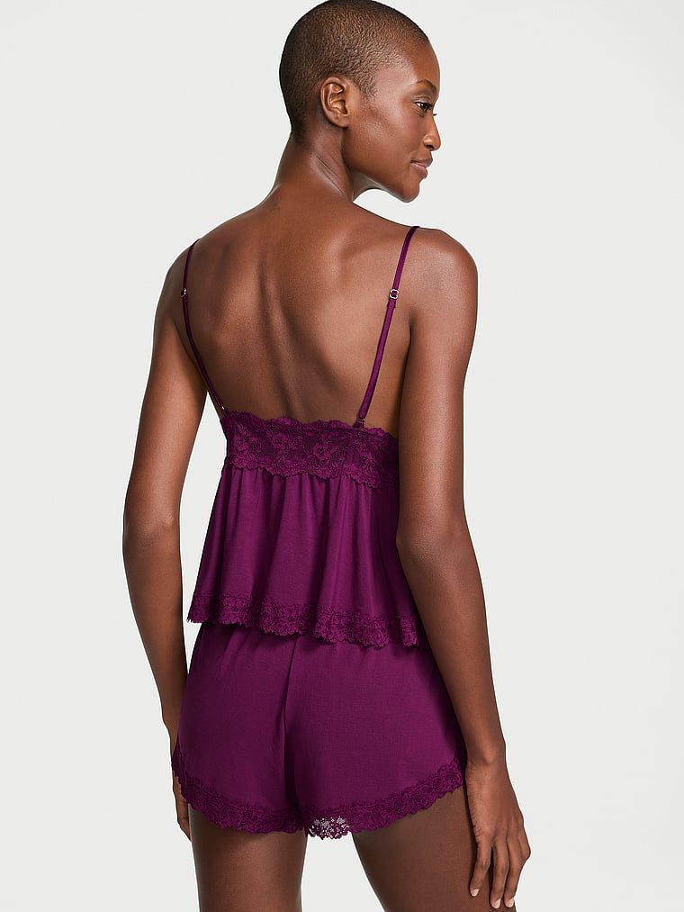 Zestaw do spania z modalu - top na ramiączkach i szorty SoSoft. Produkt ma kolor fioletowy i pochodzi z kolekcji Victoria's Secret. 