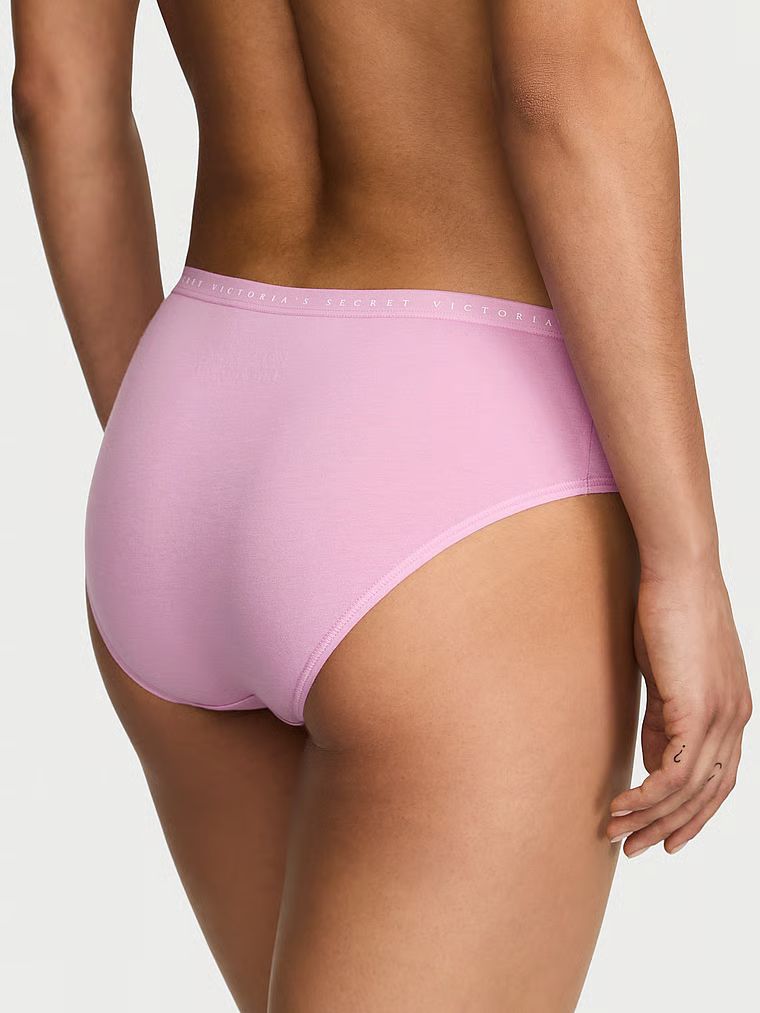 Majtki bawełniane Hiphugger. Produkt ma kolor fioletowy i pochodzi z kolekcji Victoria's Secret. 