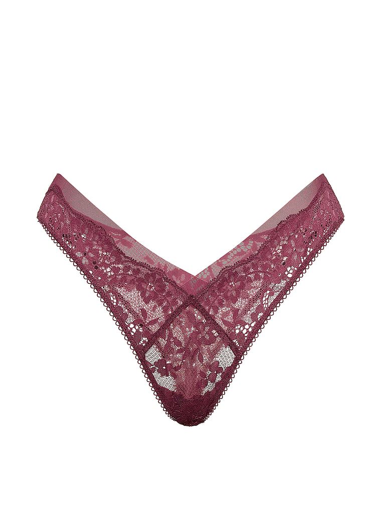 Majtki koronkowe brazyliany Lace and Mesh. Produkt ma kolor różowy i pochodzi z kolekcji Dream Angels. 
