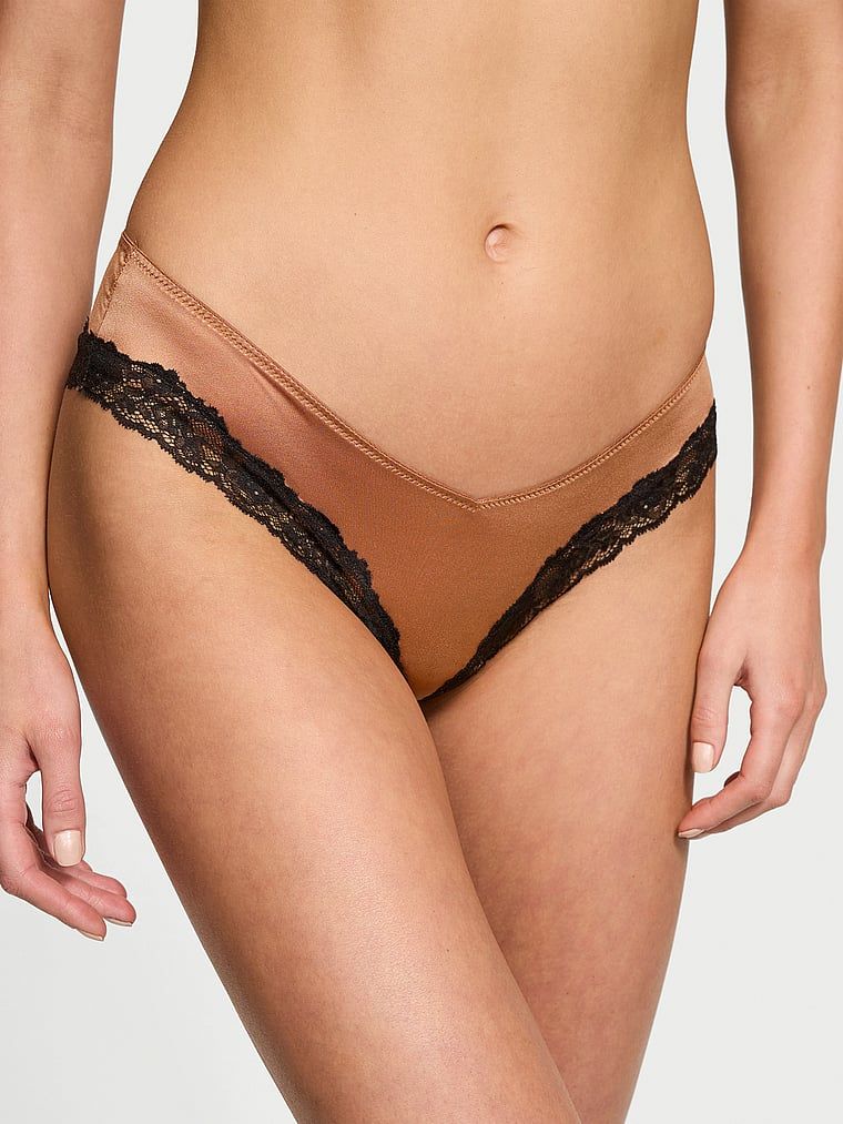 Majtki z koronką na krawędziach i wysoko wyciętymi nogawkami Lace-Trim Cheeky. Produkt ma kolor brązowy i pochodzi z kolekcji Very Sexy. 