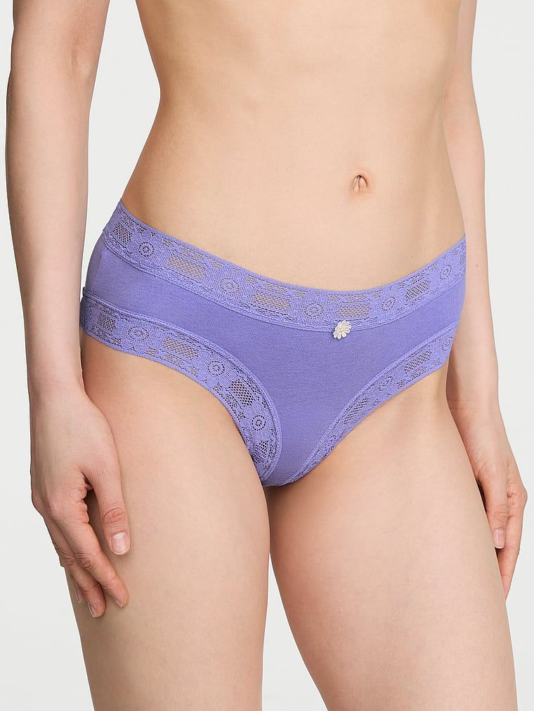 Majtki bawełniane z koronką szydełkową Cheeky. Produkt ma kolor niebieski i pochodzi z kolekcji Lace Trim. 