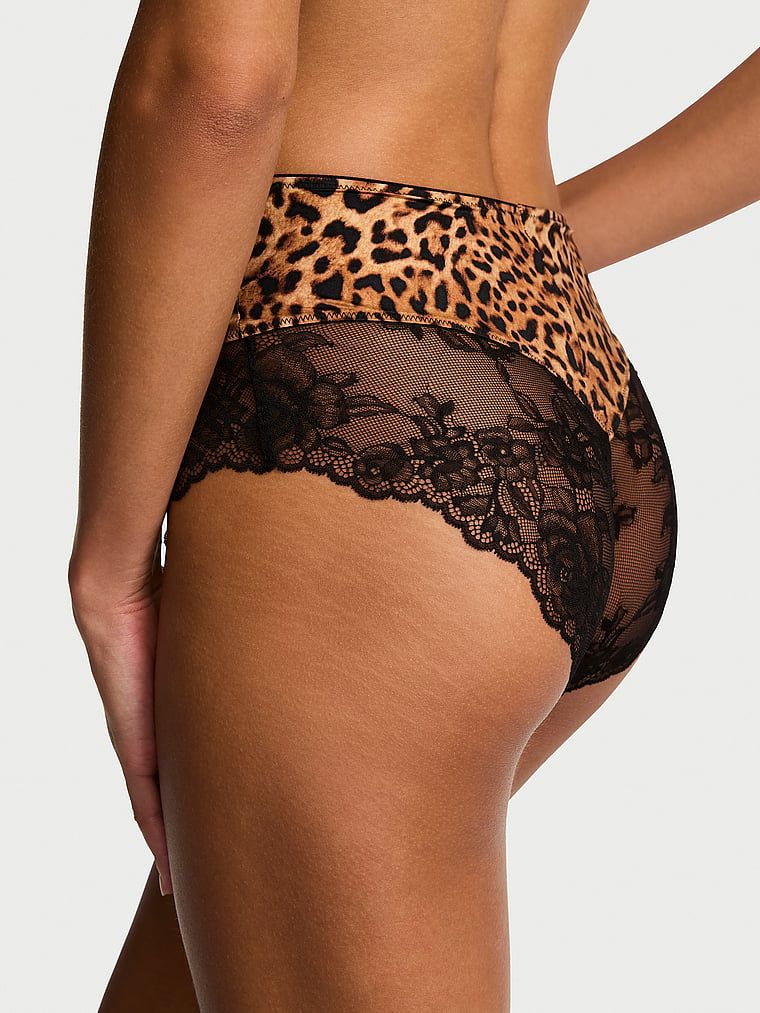Majtki z wysokim stanem i koronką Smooth Lace-Trim. Produkt ma kolor wzorzysty i pochodzi z kolekcji Very Sexy. 