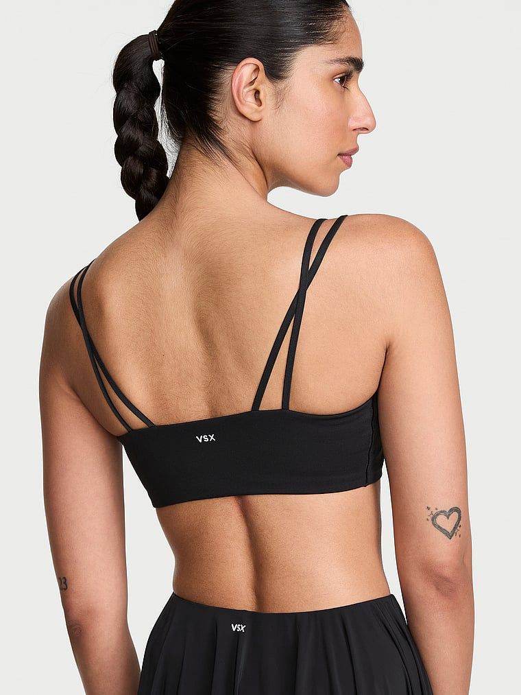 Biustonosz sportowy VSX Elevate. Produkt ma kolor czarny i pochodzi z kolekcji VSX. 