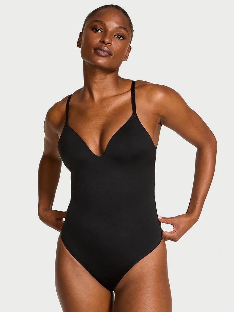 Body z push-upem Luxe Contour. Produkt ma kolor czarny i pochodzi z kolekcji Victoria's Secret. 