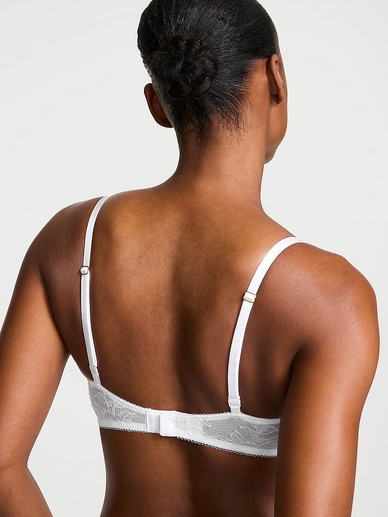 Biustonosz push-up powiększający o 2 rozmiary Bombshell Rose Lace. Produkt ma kolor biały i pochodzi z kolekcji Very Sexy. 