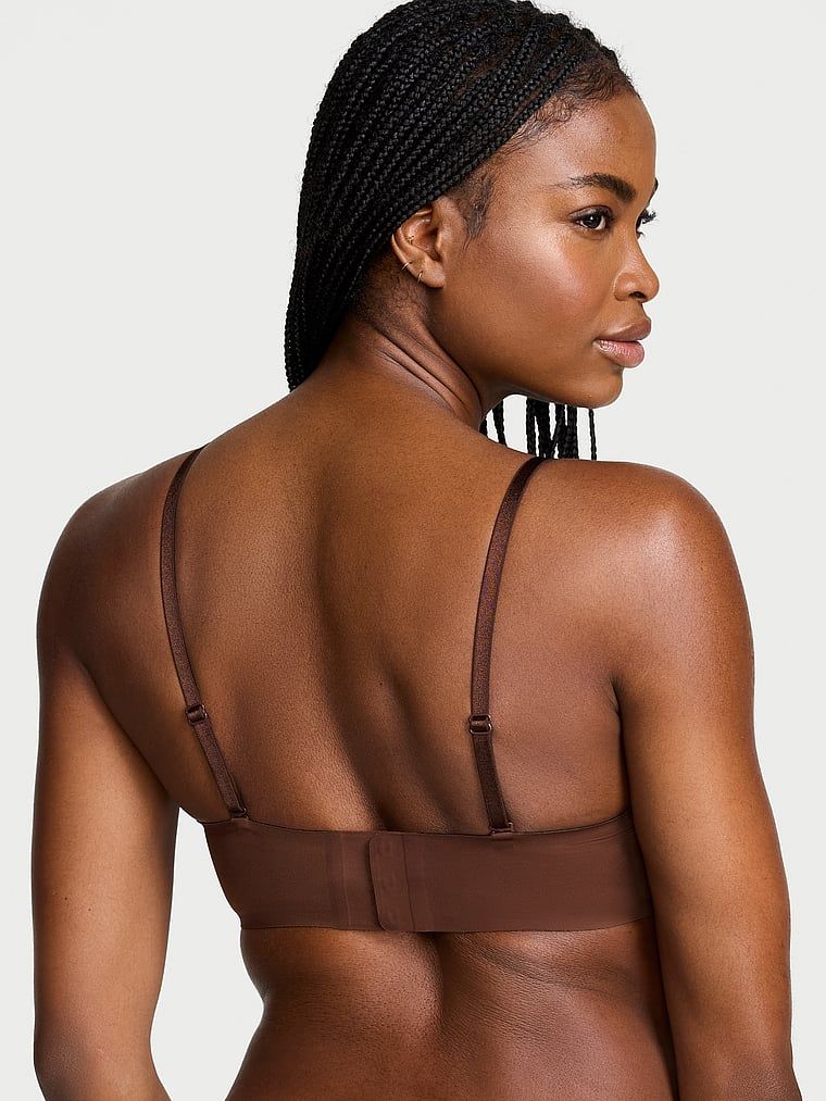 Biustonosz lekko usztywniany bez ramiączek Sweetheart Strapless. Produkt ma kolor brązowy i pochodzi z kolekcji Victoria's Secret Bare. 