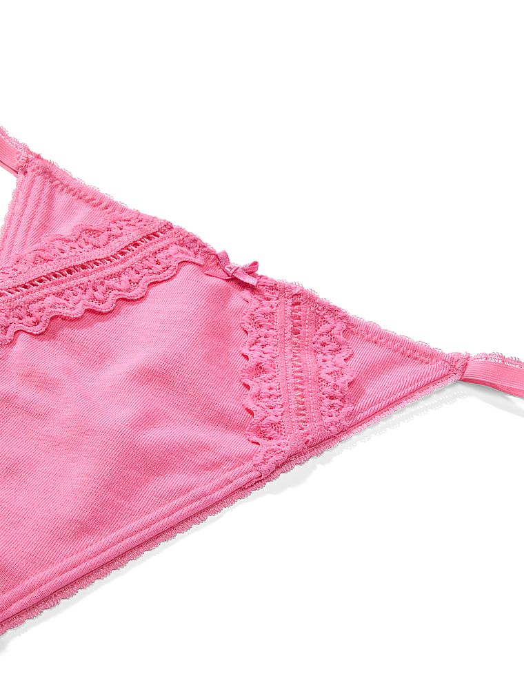 Stringi bawełniane ze wstawkami Lace-Trim. Produkt ma kolor różowy i pochodzi z kolekcji Victoria's Secret. 