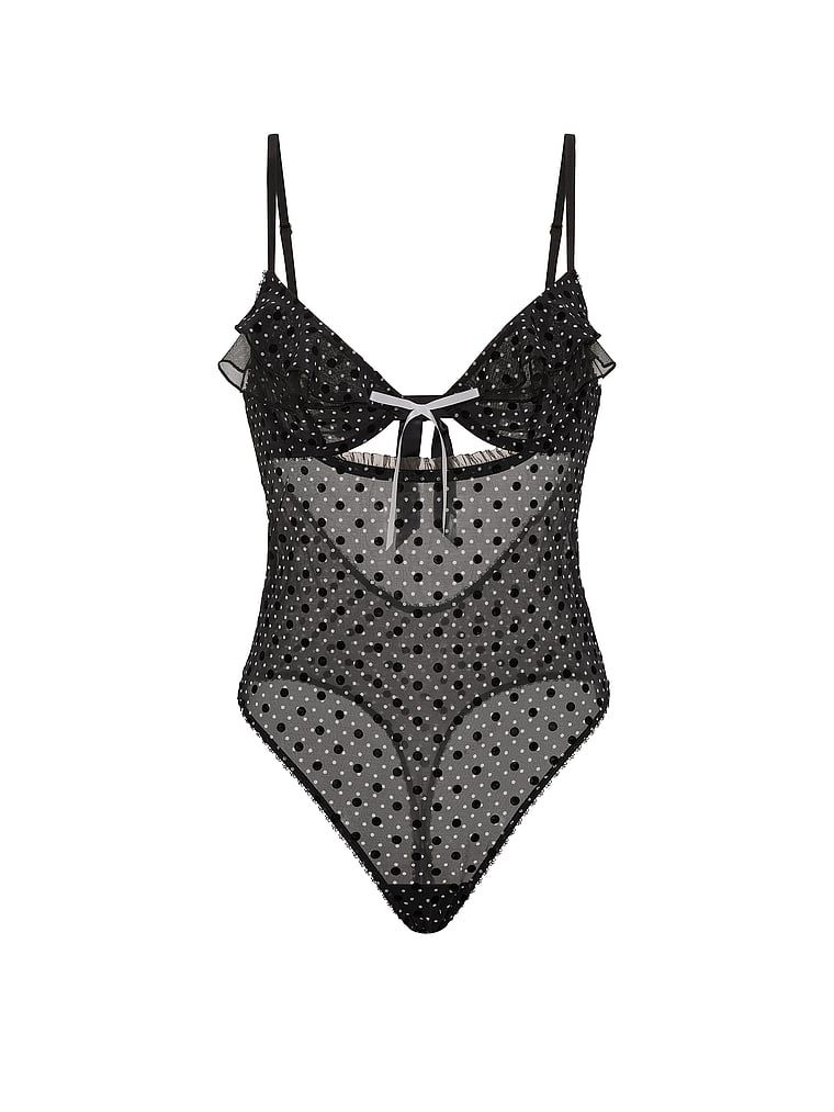 Body w kropeczki Tease Dot Ruffle. Produkt ma kolor wzorzysty i pochodzi z kolekcji Victoria's Secret. 