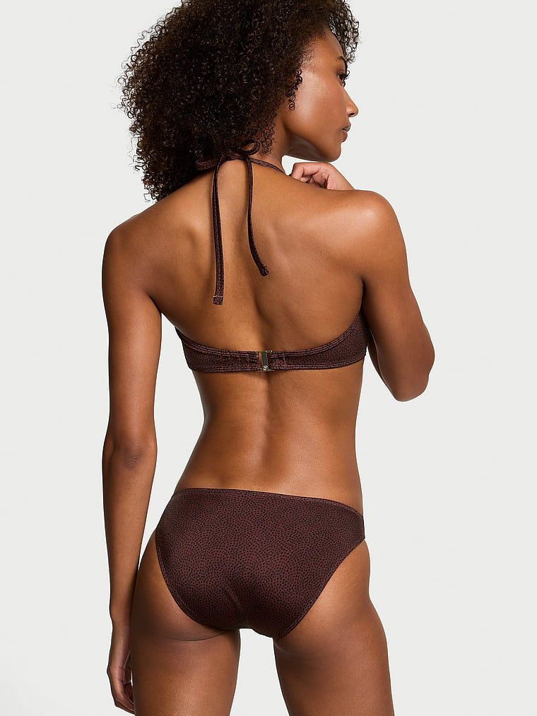 Strój kąpielowy jednoczęściowy VS Archives Strappy Hardware Monokini. Produkt jest wzorzysty i pochodzi z kolekcji Victoria's Secret Swim. 