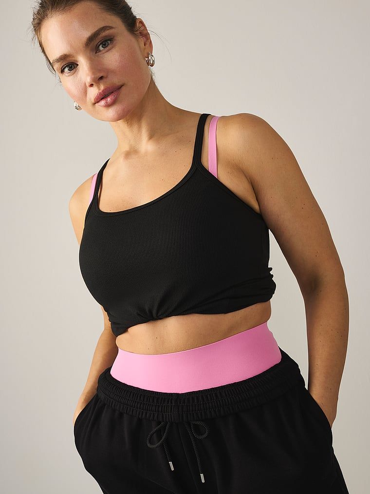 Top bawełniany do spania Mix & Match. Produkt ma kolor czarny i pochodzi z kolekcji Victoria's Secret. 