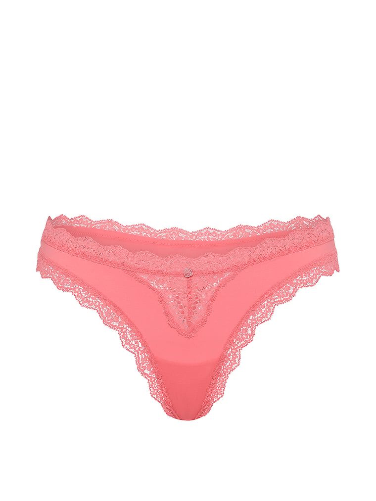 Stringi z koronką Lace Trim. Produkt ma kolor różowy i pochodzi z kolekcji Dream Angels. 
