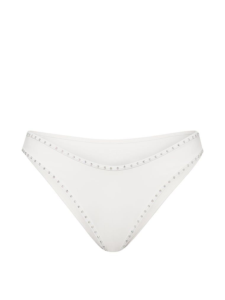 Dół od bikini dla panny młodej Bride Bridal Bling Brazilian. Produkt ma kolor biały i pochodzi z kolekcji Victoria's Secret Swim. 