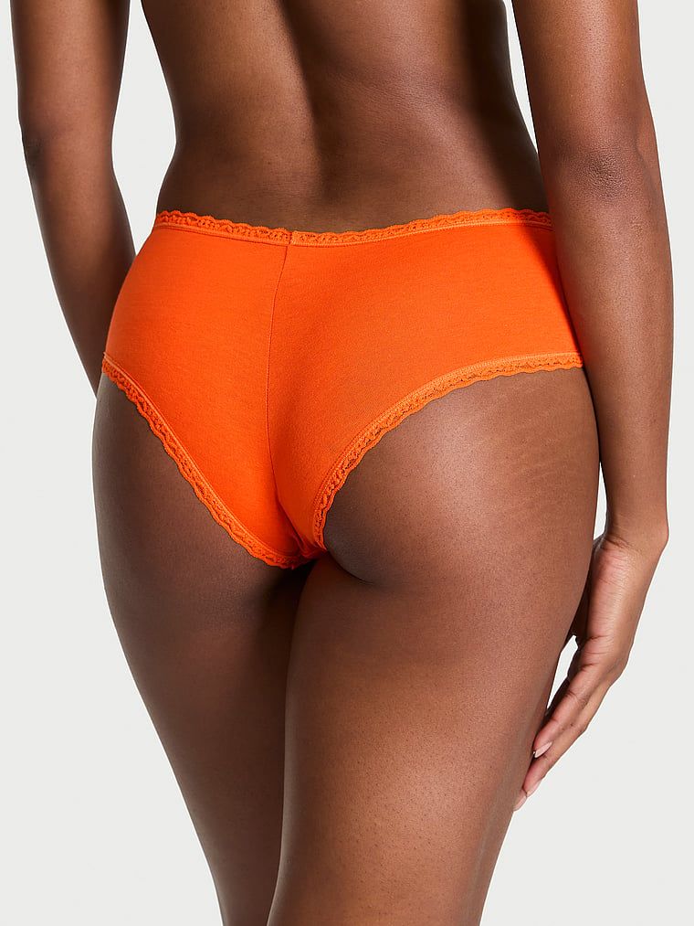 Majtki bawełniane z koronką na krawędziach Lace-Waist Cheeky. Produkt ma kolor czerwony i pochodzi z kolekcji Lacie. 