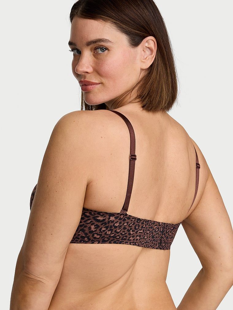 Biustonosz push-up bez ramiączek Strapless. Produkt jest wzorzysty i pochodzi z kolekcji Victoria's Secret Bare. 