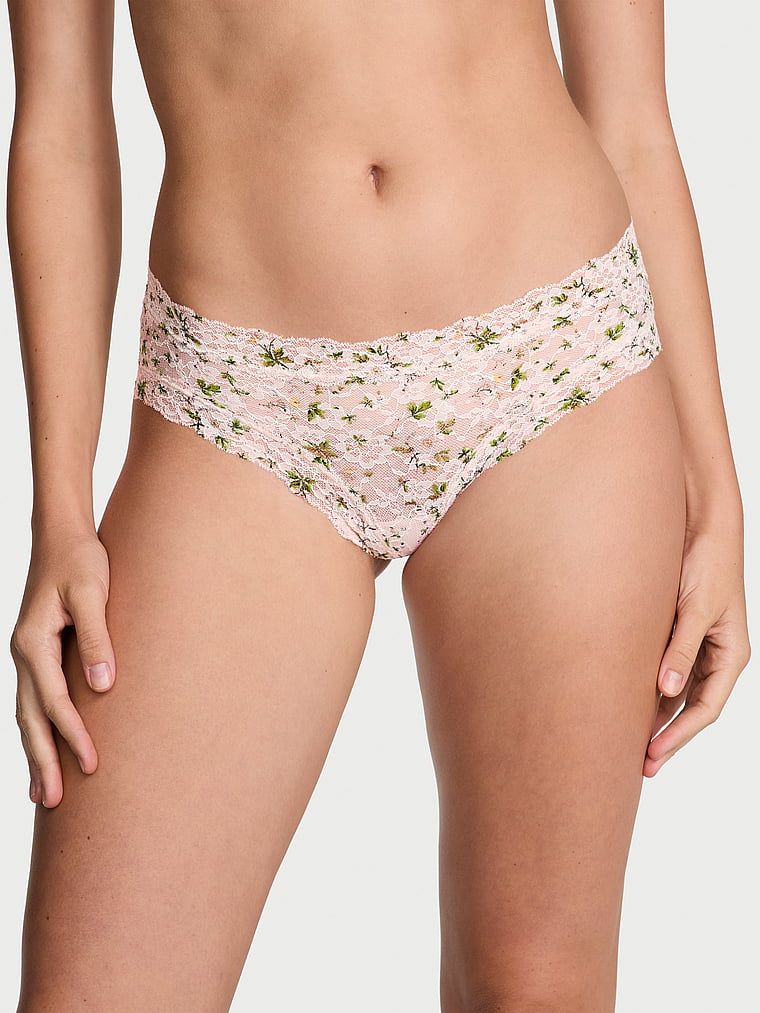 Majtki koronkowe Posey Lace Cheeky. Produkt jest wzorzysty i pochodzi z kolekcji Lacie. 