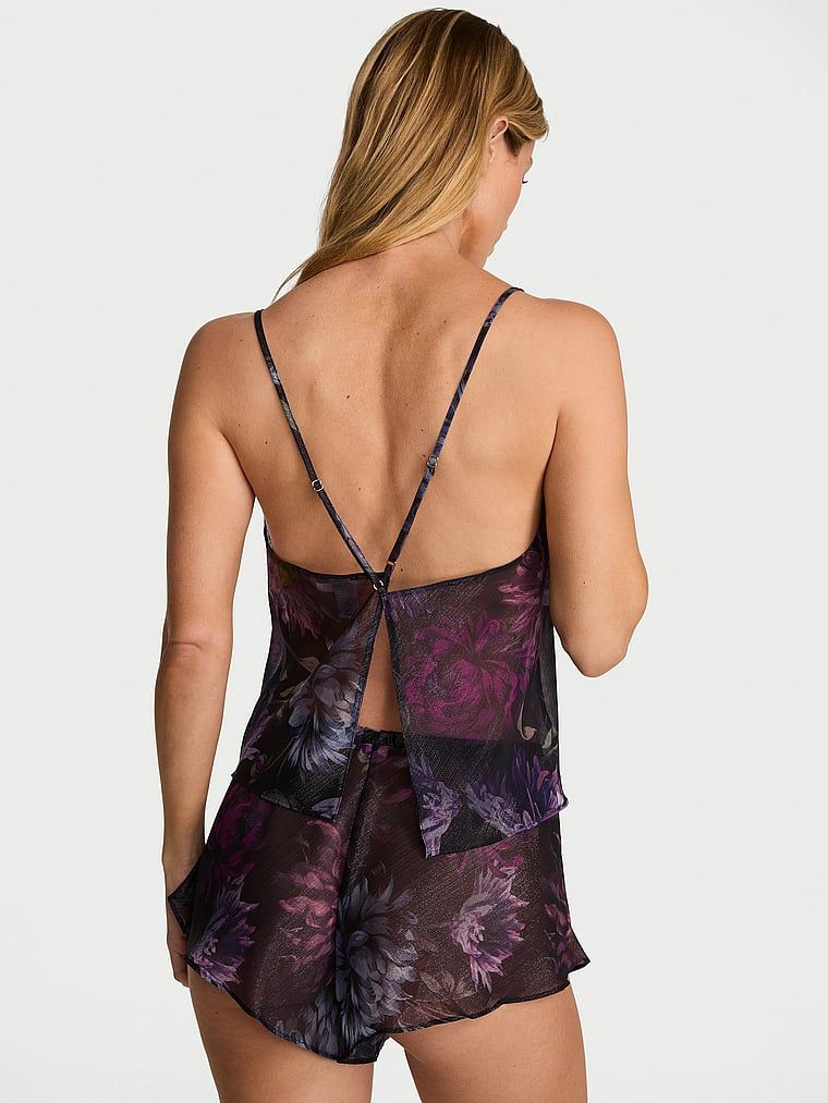 Zestaw z szyfonu - top i szorty Midnight Dahlias. Produkt ma kolor kwiatowy i pochodzi z kolekcji Victoria's Secret. 