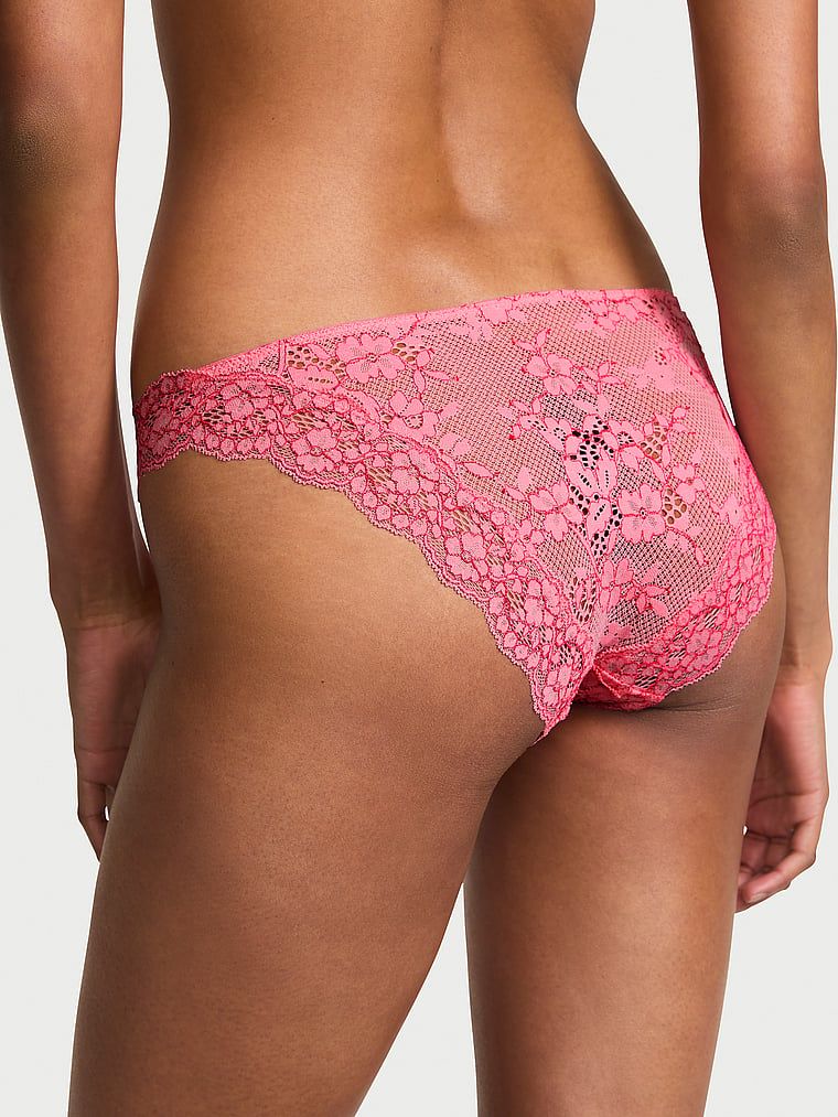 Majtki koronkowe Lace Bikini. Produkt ma kolor wielokolorowy i pochodzi z kolekcji Dream Angels. 