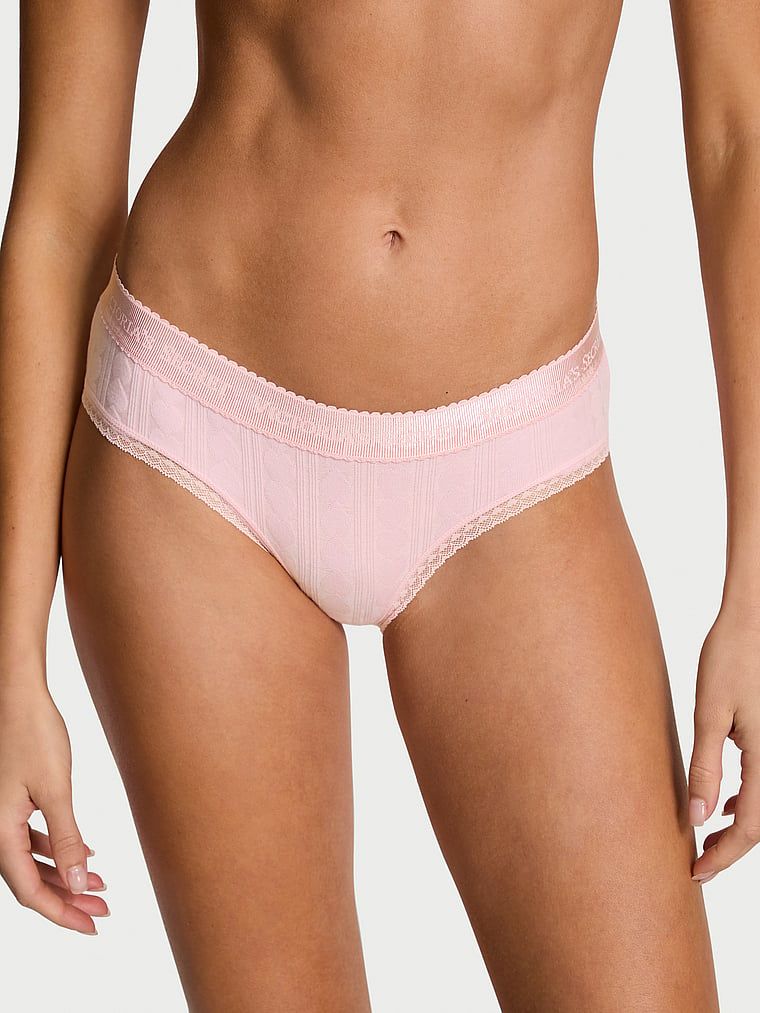 Majtki bawełniane z serduszkami i logo Heart Pointelle Hiphugger. Produkt ma kolor różowy i pochodzi z kolekcji Cotton. 