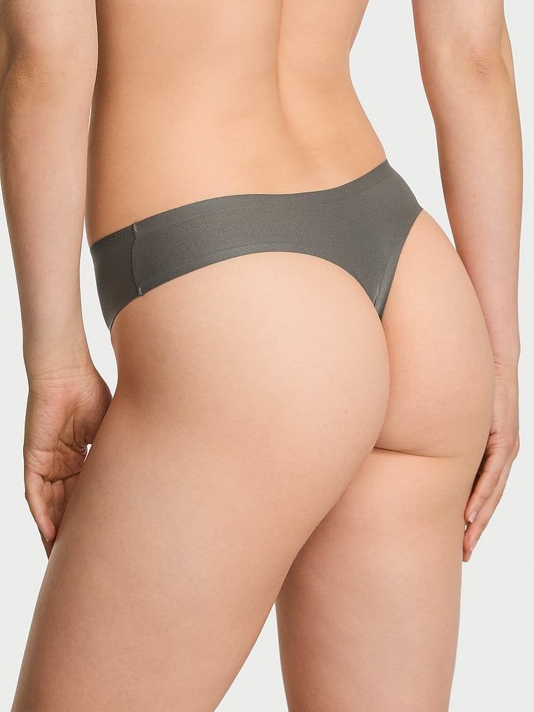 Stringi z mikrofibry Flex. Produkt ma kolor zielony i pochodzi z kolekcji Body by Victoria. 