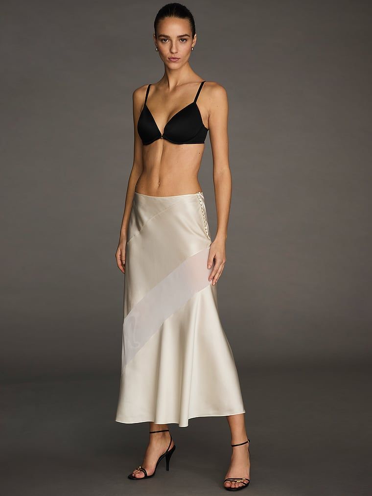Spódnica jedwabna Atelier X Altuzarra. Produkt ma kolor biały i pochodzi z kolekcji Atelier Victoria's Secret x Altuzarra. 