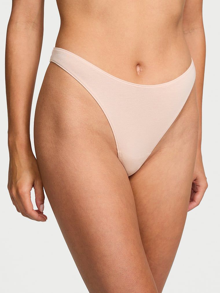 Stringi bawełniane High-Leg Scoop. Produkt ma kolor beżowy i pochodzi z kolekcji Victoria's Secret. 