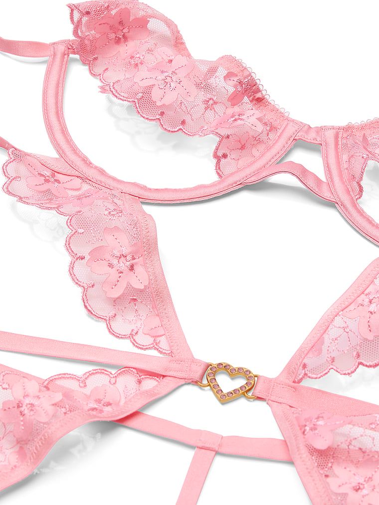 Body z otwartymi miseczkami Pretty Petals. Produkt jest wzorzysty i pochodzi z kolekcji Very Sexy. 