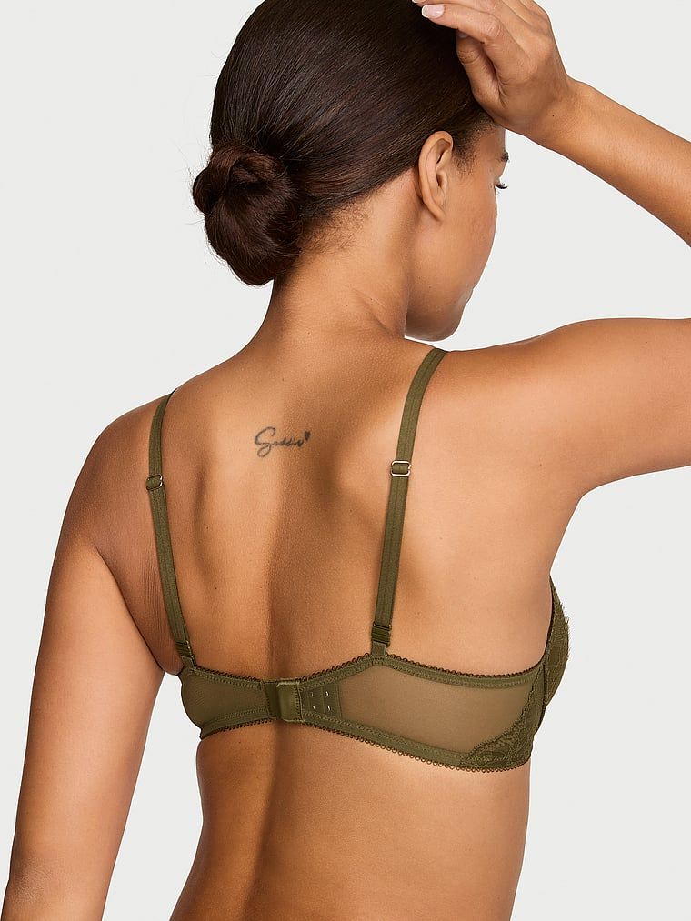 Biustonosz push-up ze wstawkami z koronki Low-Cut. Produkt ma kolor zielony i pochodzi z kolekcji Very Sexy. 