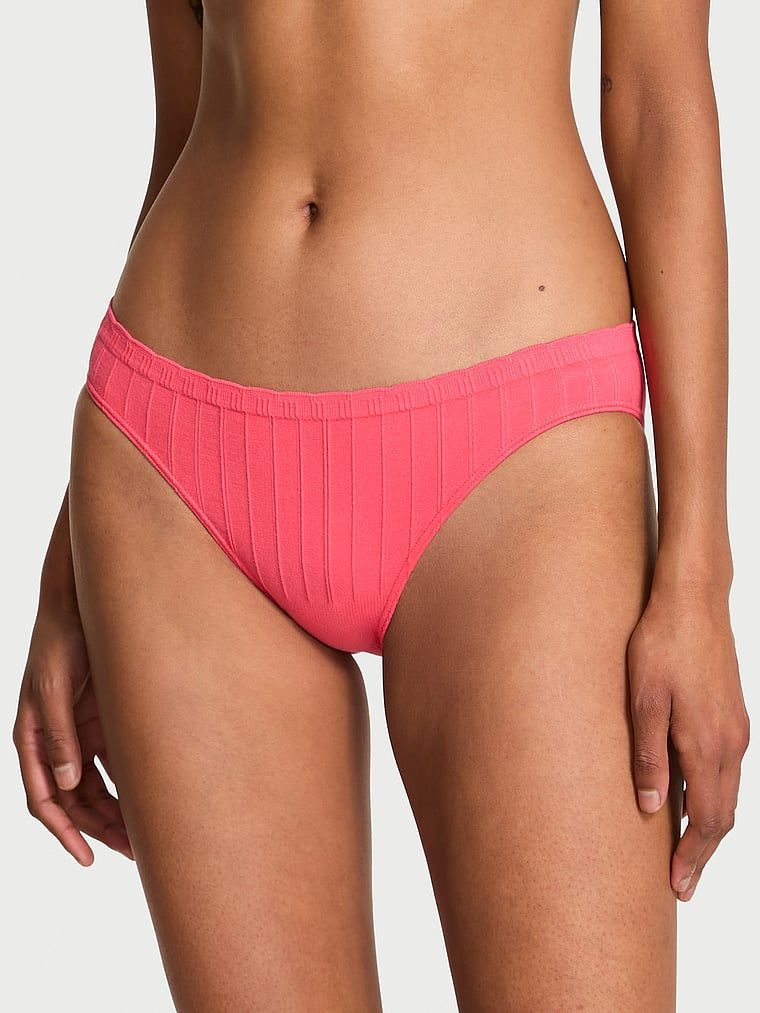 Majtki bawełniane Seamless Rib Bikini. Produkt ma kolor różowy i pochodzi z kolekcji Seamless. 