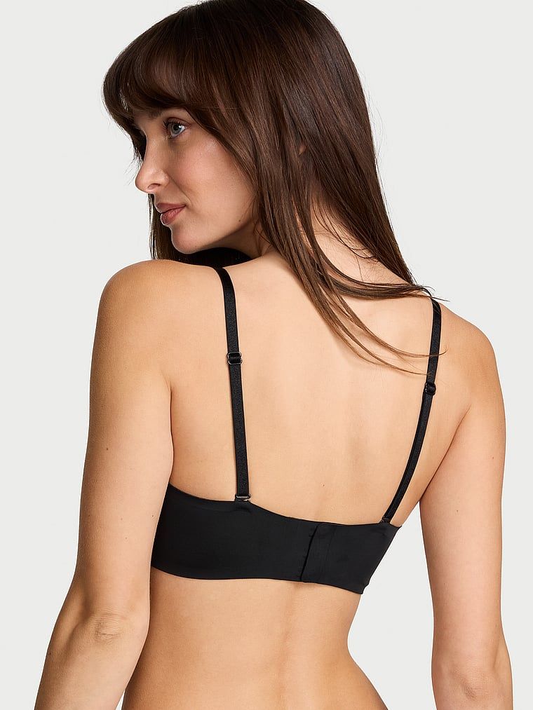 Biustonosz lekko usztywniany bez ramiączek Sweetheart Strapless. Produkt ma kolor czarny i pochodzi z kolekcji Invisible by Victoria's Secret. 