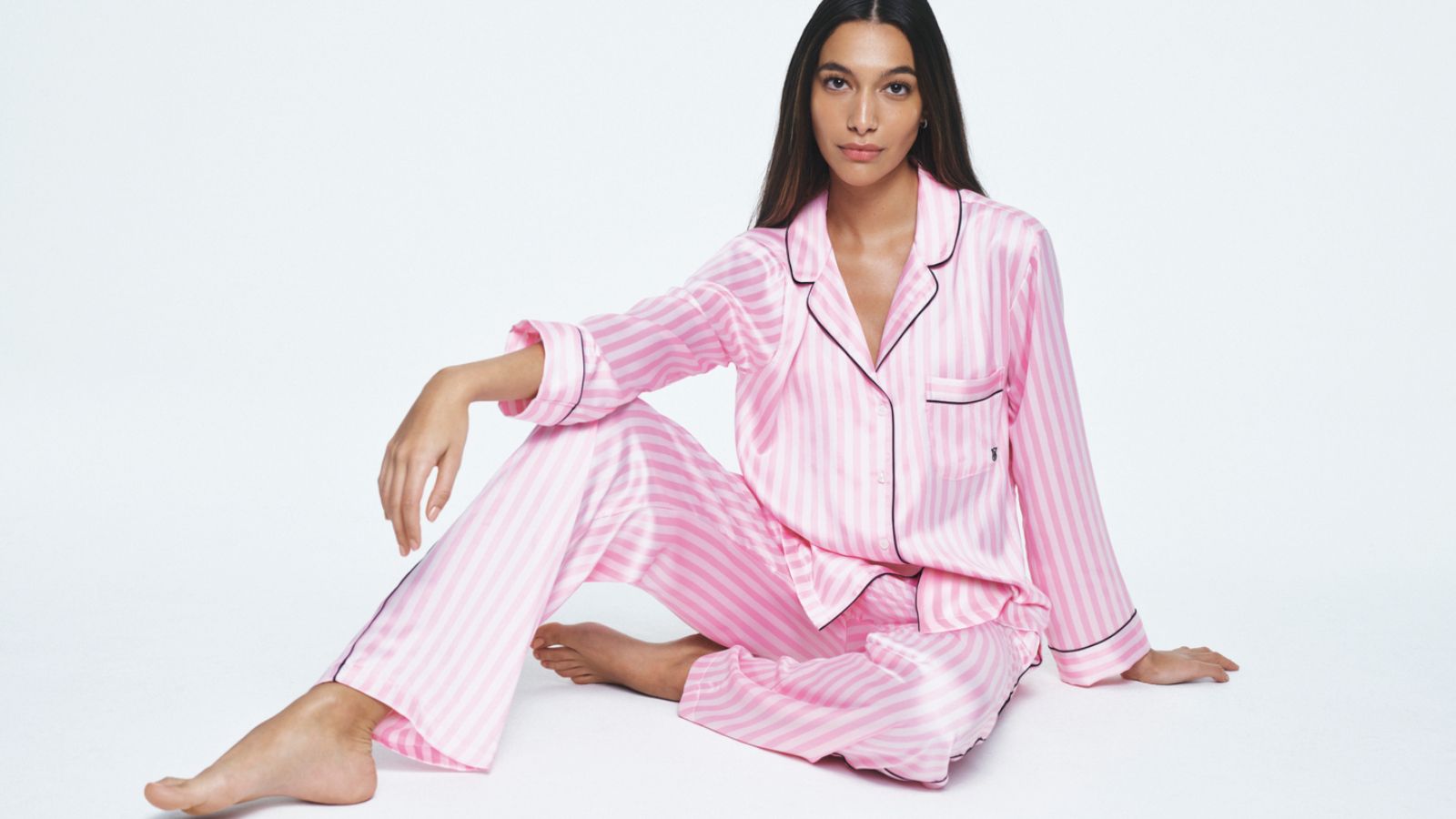 Piżama Victoria's Secret – jak znaleźć wygodny zestaw na każdą porę roku?